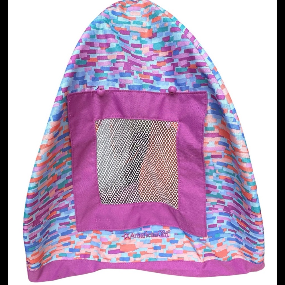 American Girl S'More Fun Camping tent and sleeping bag for 18 inch Dolls - Picture 5 of 7
